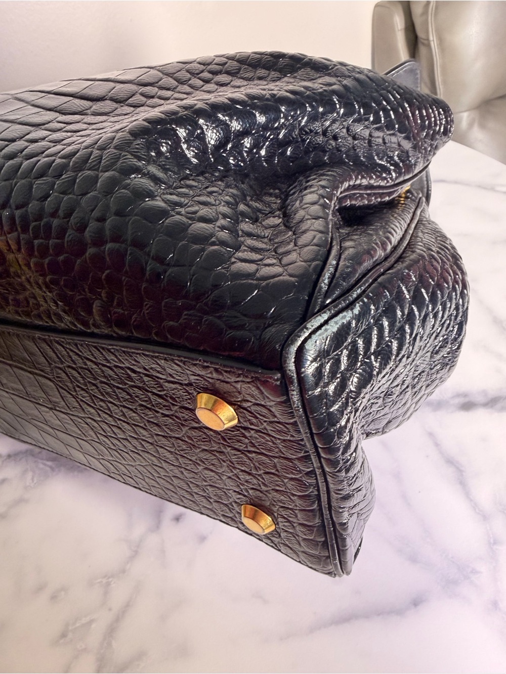 BALENCIAGA
Rodeo Large Handbag Crocodile Embossed - Picture 9 of 13